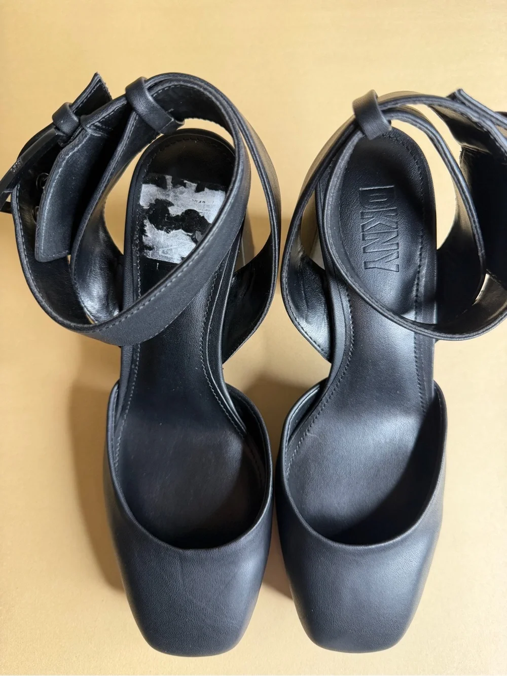 Dkny classic black